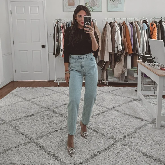 Zara high rise mom straight leg jeans size 2 - Picture 1 of 8